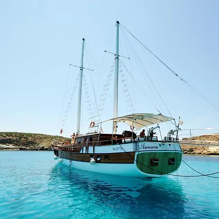 호텔 La Calandra 3*